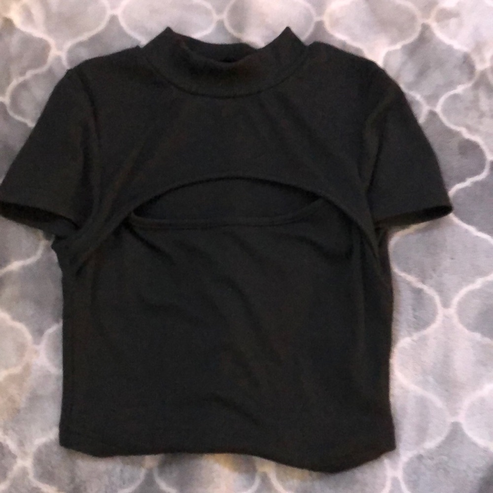 Black crop top